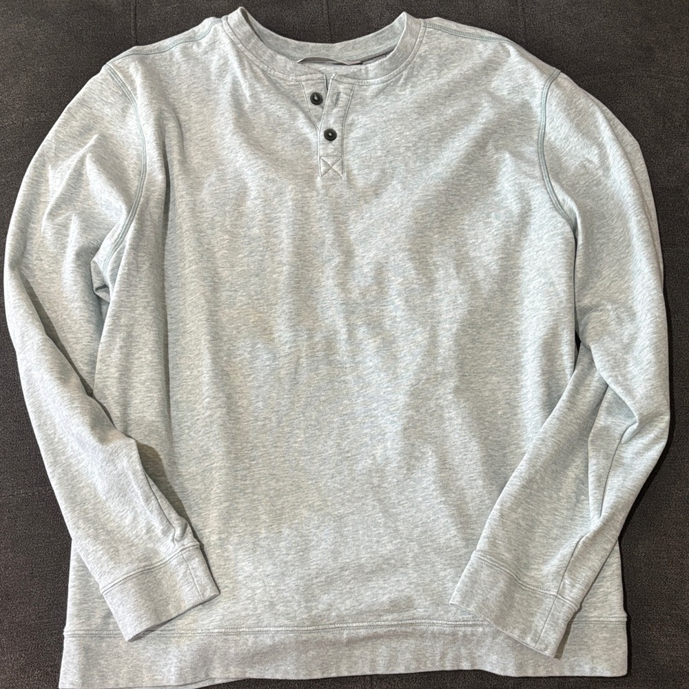 Men’s Black Clover shirt